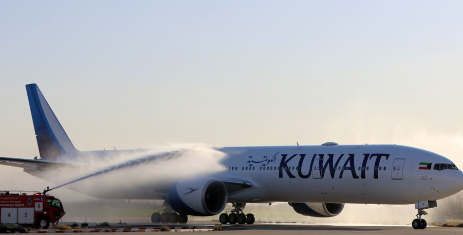 هبوط اضطراري لطائرة ركاب في مطار الكويت