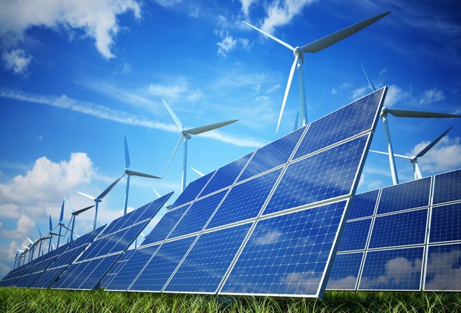 المملكة تكشف خطتها في الطاقة المتجددة: صناعات وخدمات مع توطين