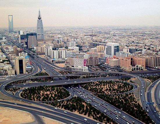 طريق المدينة الرياض السريع