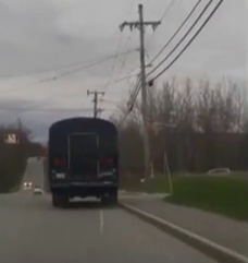 بالفيديو.. طفل يسرق حافلته المدرسية ليتنزه بها في أمريكا