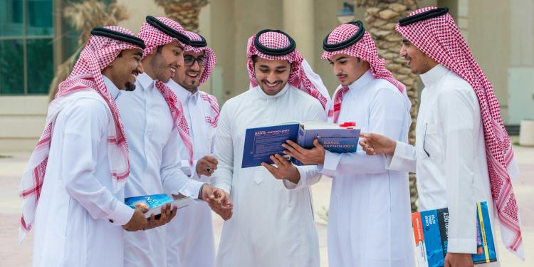 4 مكاتب للرد على الاستفسارات .. جامعة الإمام عبدالرحمن بن فيصل تستقبل طلبات الالتحاق اليوم