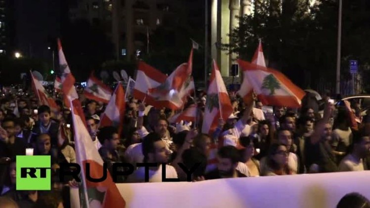 احتجاجات  #طلعت_ريحتكم تعم  #بيروت مجددا (فيديو)