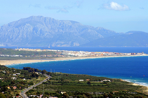 بالصور.. “طنجة المغربية “… قِبلة الملوك والرؤساء في الصيف