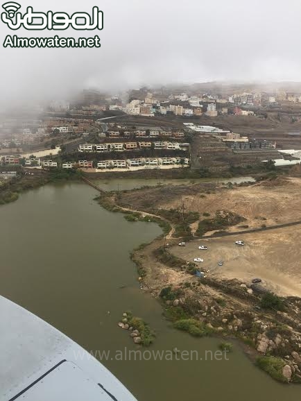 بالصور.. “المواطن” ترافق طيران الأمن لرصد أماكن وتجمعات سيول أبها جواً