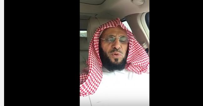 بالفيديو.. عائض القرني من داخل سيارته : بهذه الطريقة تُطرد الهموم والغموم