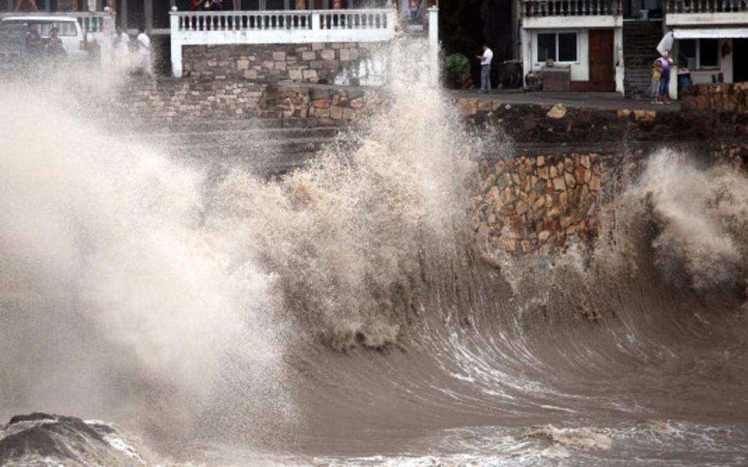 ارتفاع قتلى عواصف وفيضانات أمريكا إلى 7 أشخاص وإصابة العشرات