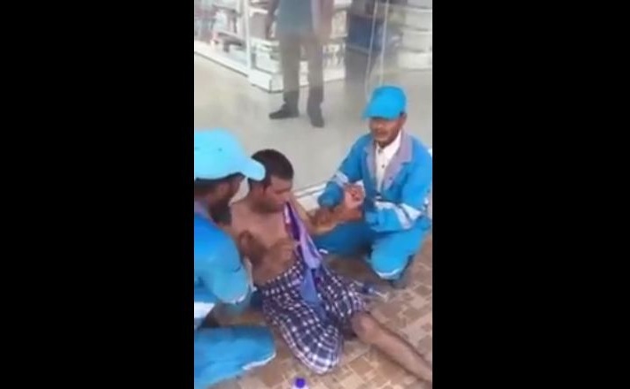 بالفيديو.. إصابة عامل بضربة شمس يُغضب المغردين