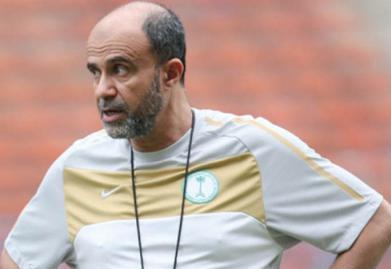 الحسيني: رفضت قيادة المنتخب الأولمبي لعدم مساواتي مع المدربين الأجانب