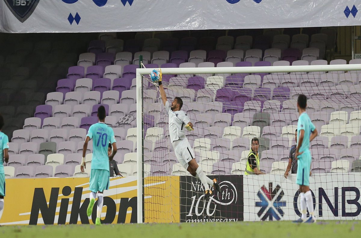 اتحادي مُشيدًا بحارس الهلال: عبدالله المعيوف تجاوز كل الإحباطات