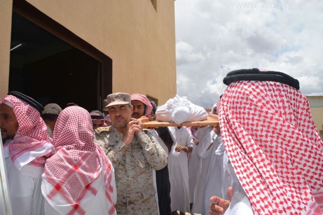 بالصور.. عسير تودع الشهيدين الحامدي والقحطاني