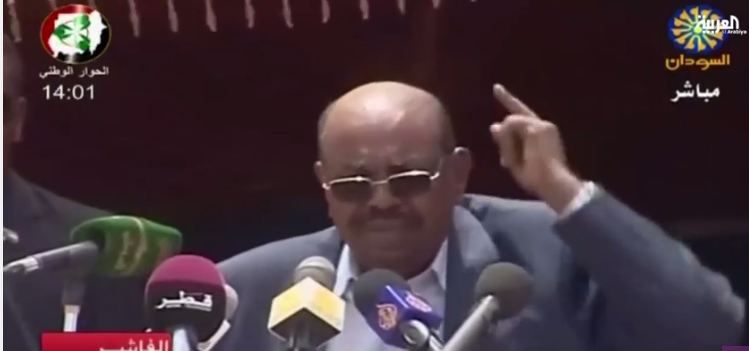 بالفيديو.. رئيس السودان يعلن انتهاء الحرب في دارفور