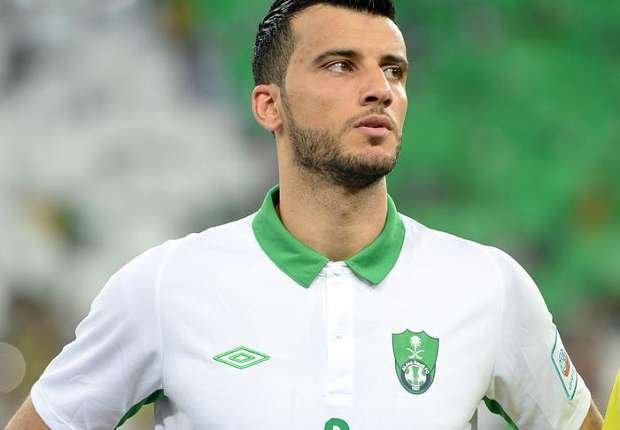 نجم النادي الأهلي يعتذر لجماهيره ومتابعيه!