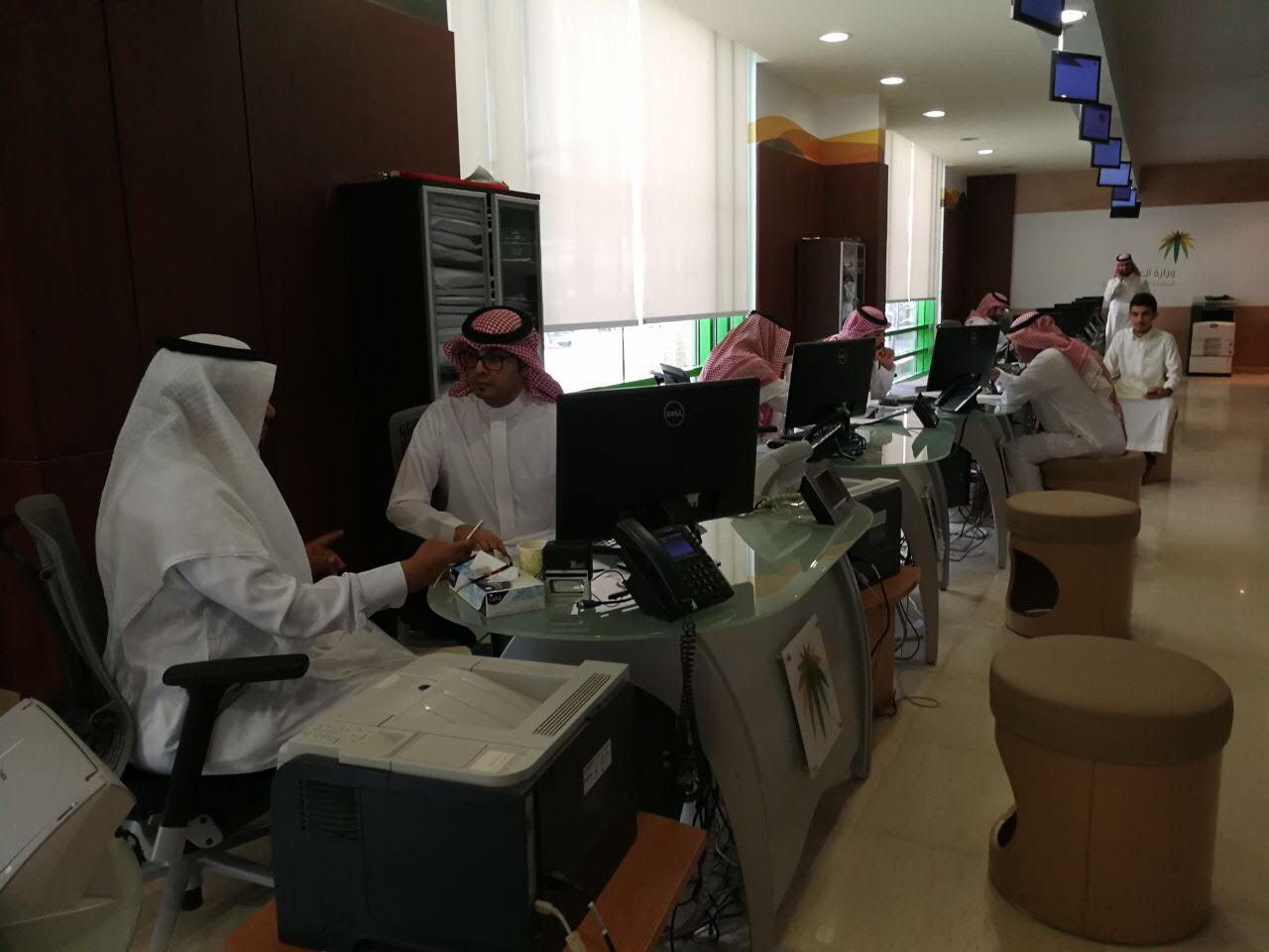 بالصور.. عمل الرياض ينفذ 2000 عملية فتح ملف عبر الإنترنت خلال شهر