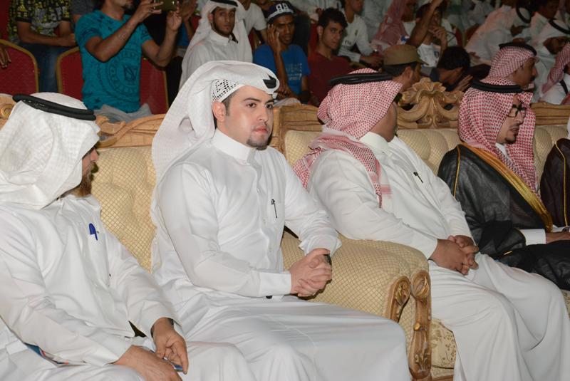 عميد إدريس يتوّج بطلاً لدورة ”المتحد“ بمحايل عسير (17)