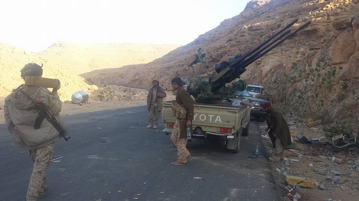 بدعم التحالف.. الجيش اليمني يبدأ عملية واسعة في نهم ضد الحوثي