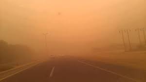 911 يحذر من عواصف رملية على الرياض حتى الـ12 صباحًا