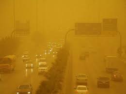الطقس في الرياض .. الغبار يضرب المنطقة لمدة 9 ساعات
