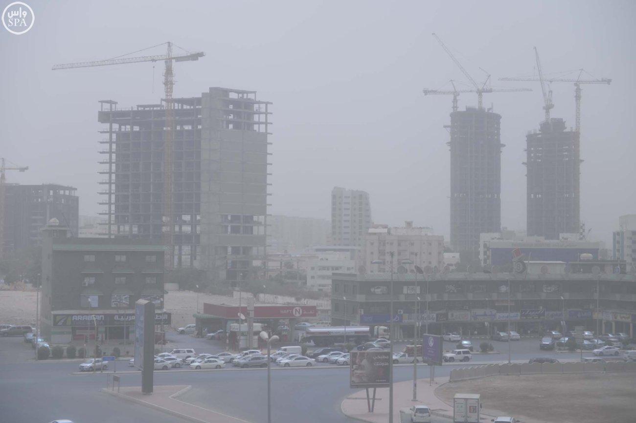 توقع رياح مثيرة للأتربة والغبار على مكة والمدينة