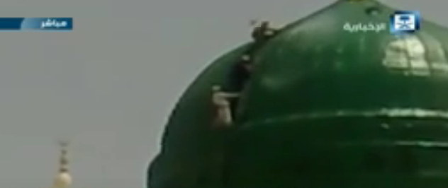 #تيوب_المواطن : غسل القبة الخضراء للمسجد النبوي الشريف ‎