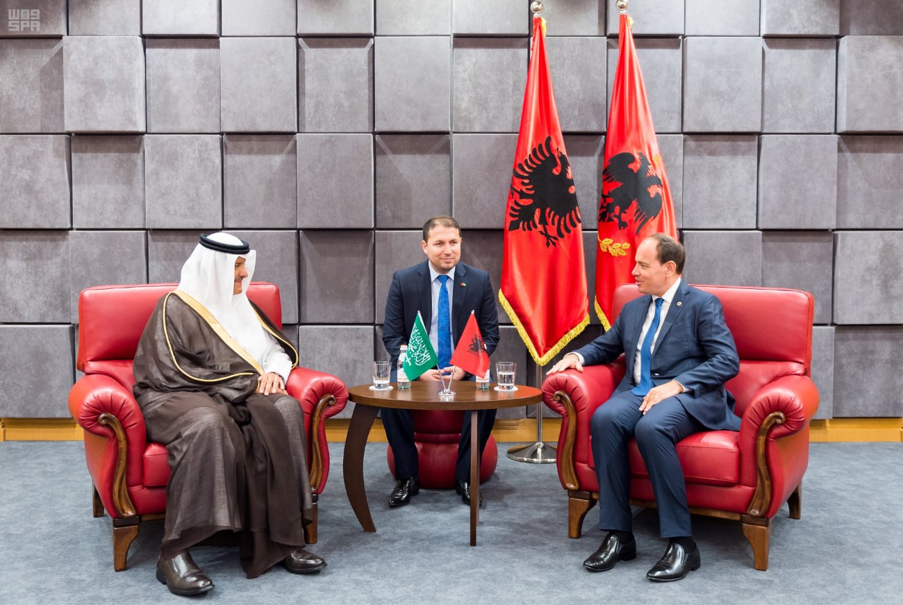 الرئيس الألباني يثمن جهود المملكة في خدمة الحجاج والمعتمرين