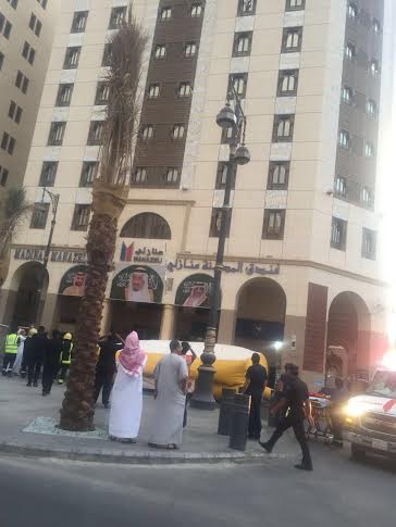 الدفاع المدني يُحبط محاولة سوداني الانتحار قفزًا من فندق بالمدينة