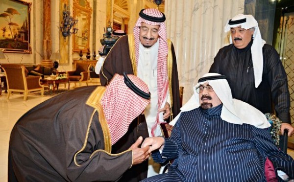 مشاهير السعودية في تويتر: دعاء لعبدالله بالرحمة والتوفيق والعون لسلمان