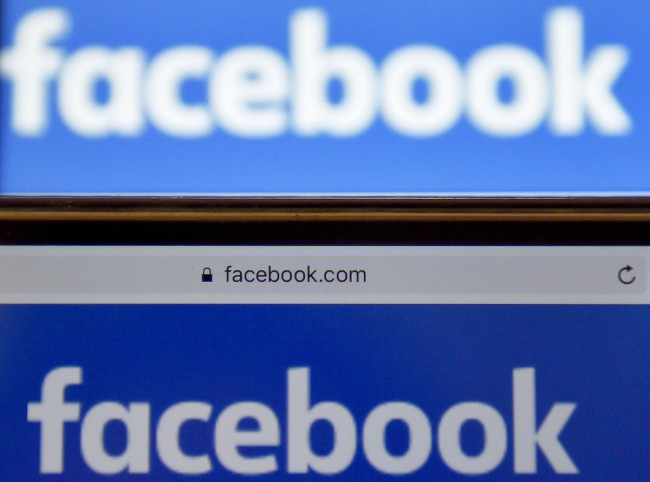 فيسبوك يسمح بنشر حالتك الآنية في صورة تسجيل صوتي.. قريبًا