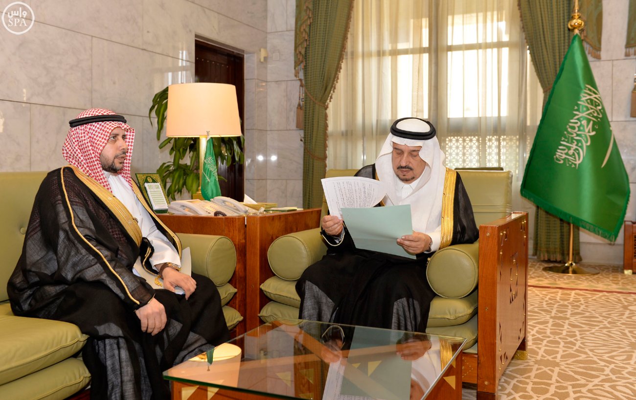 أمير الرياض يوجه برفع مستوى الخدمات الصحية وانهاء المشروعات المتعثرة