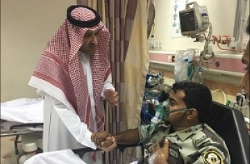 فيصل بن سلمان يزور مُصابي تفْجير المدينة المنورة