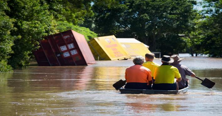 الفيضانات تقتل امرأتين وتحاصر عشرات الآلاف في استراليا
