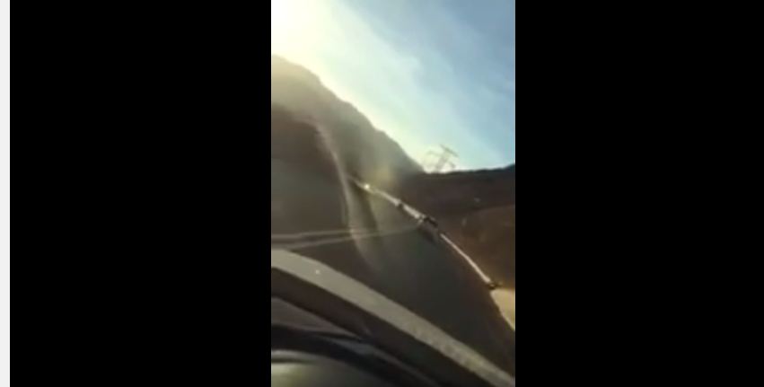 بالفيديو.. قائد مركبة ساهر يتجاوز السرعة في #عسير
