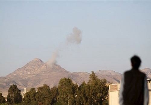 عمليات انتقامية للحوثيين وصقور #إعادة_الأمل يدكّون حصونهم