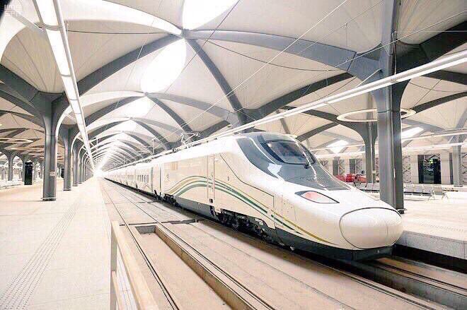 قطار الحرمين يطلق رحلته التجريبية الأولى من المدينة إلى مكة غدًا