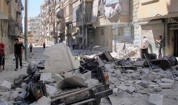 قوات الأسد تقصف منازل اللاجئين الفلسطينيين في مخيم درعا