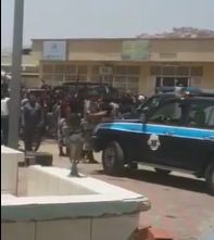 بالفيديو.. رجال الطوارئ يحتفلون بعد تصفية إرهابي بني مالك