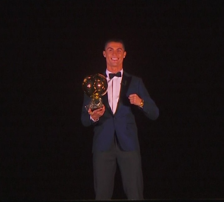 كريستيانو رونالدو أفضل لاعب في العالم 2017