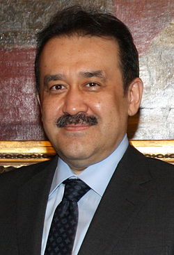 رئيس لجنة الأمن القومي في كازاخستان يصل الرياض