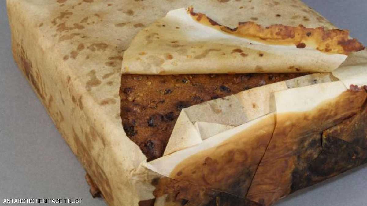 بعد مرور 100 عام على صناعتها.. اكتشاف كعكة “تاريخية” صالحة للأكل