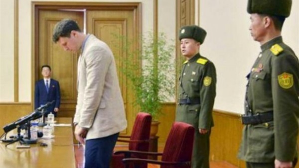 كوريا الشمالية تسجن أمريكياً 15 عاماً بسبب “شعار سياسي”
