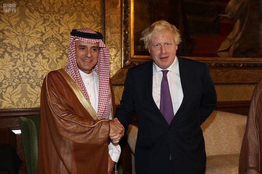 بالصور.. الجبير يلتقي نظيره البريطاني ورئيس اللجنة البرلمانية السعودية البريطانية
