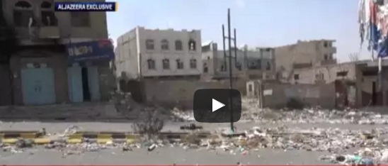 شاهد ..لحظة وفاة مصور صحفي يمني برصاص قناص حوثي في تعز