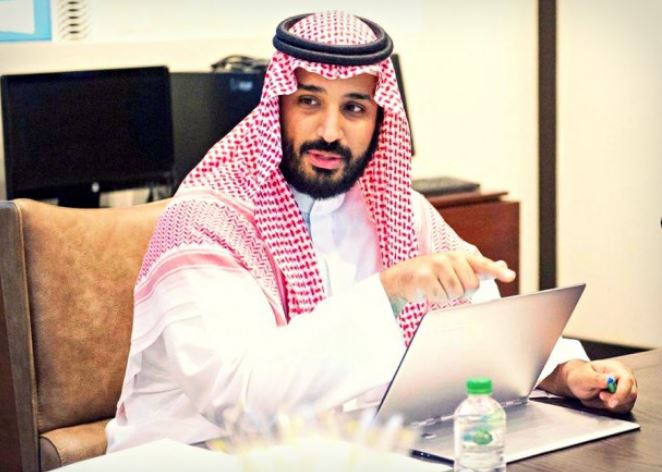 نيوم والعلا مرورًا بالبحر الأحمر.. خطط محمد بن سلمان ابتكار سياحة واستثمار للتراث