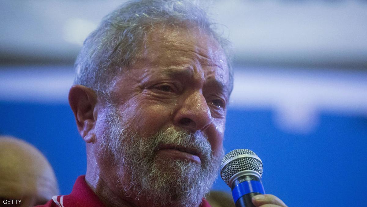 “هربا من المحاسبة”.. رئيس برازيلي سابق يتولى منصبا رفيعا