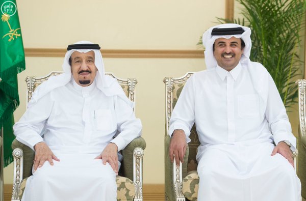 خادم الحرمين يقيم مأدبة غداء تكريماً لأصحاب السمو والفخامة والدولة والمعالي