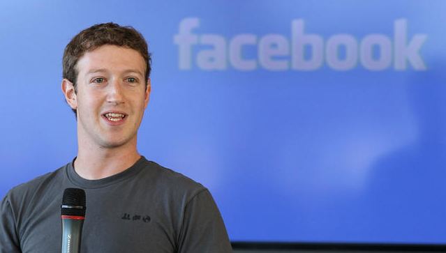 مؤسس فيسبوك يوجه رسالة للمستخدمين