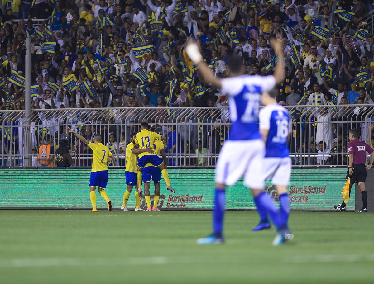 كم بلغ عدد الحضور الجماهيري بلقاء نادي الهلال والنصر