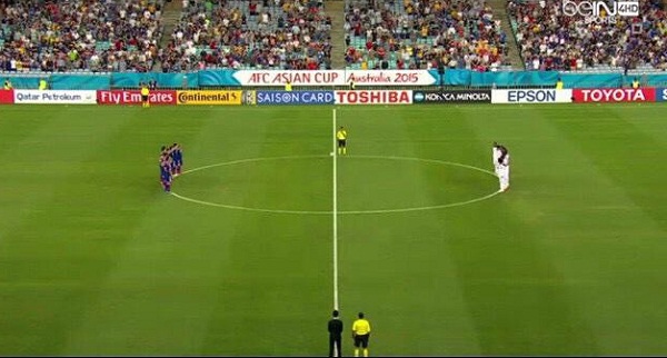 دقيقة صمت في مباراة الإمارات واليابان حداداً على وفاة الملك