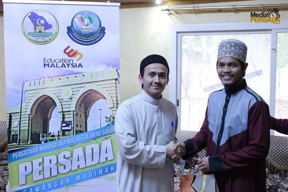 طلاب ماليزيا يترقبون زيارة الملك لتعزيز التعاون في التعليم الديني