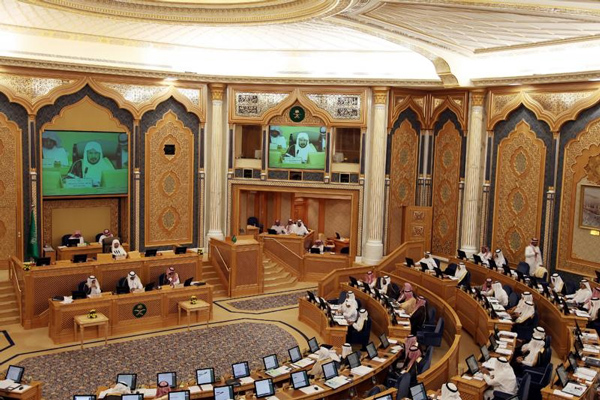 في الشورى.. تساؤل عن تجاهل تقرير التعليم لحوادث المعلمات