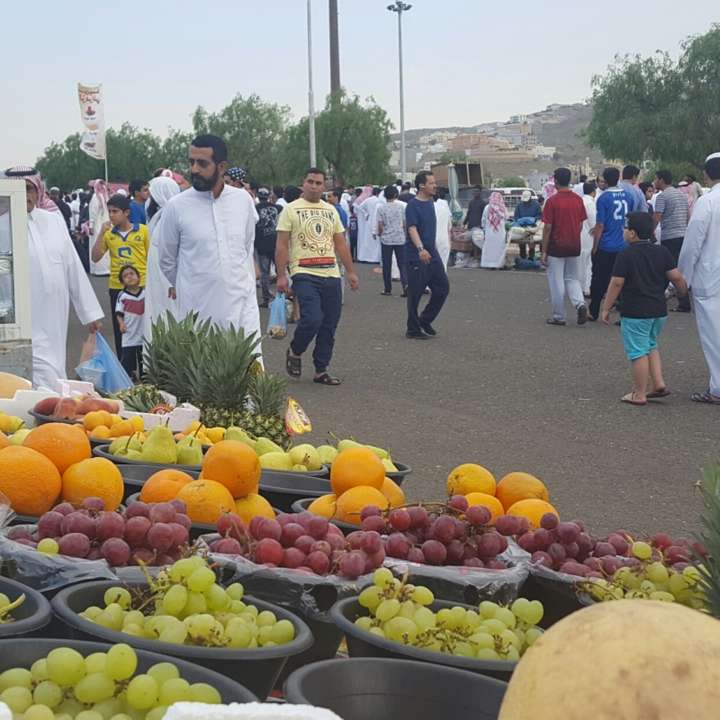 محلاً لشراء المأكولات الرمضانية الشعبية ‫(101299931)‬ ‫‬